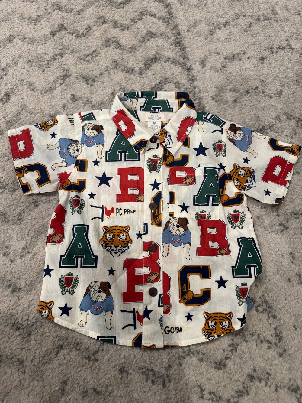 NWOT Pink Chicken Blue Rooster Kids Varsity Letter Short Sleeve Button-Up Jack 2